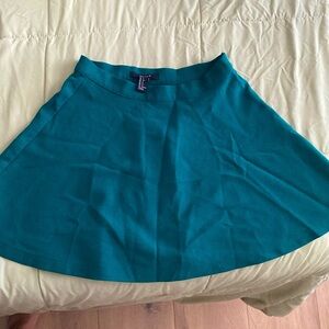 Forever 21 skirt size small emerald green
